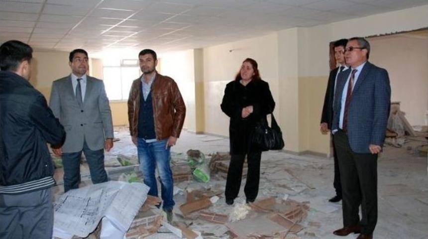 Vali Deniz, Halk Eğitim Merkezi İnşaatını Denetledi