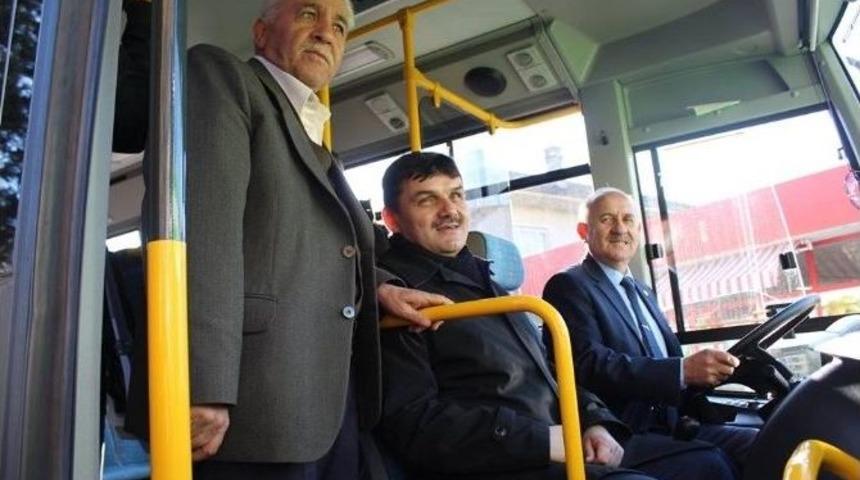 Kozcağız Belediyesi Ara&ccedil; Filosunu G&uuml;&ccedil;lendirdi