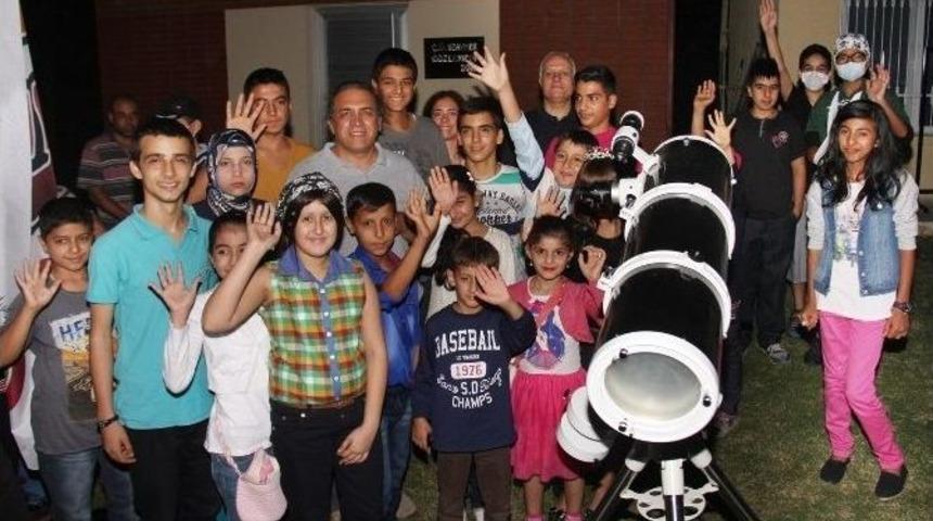L&ouml;semili &Ccedil;ocuklar G&ouml;ky&uuml;z&uuml;n&uuml; İnceledi