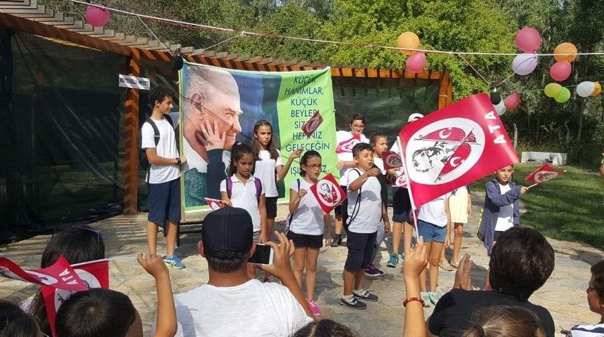 K&ouml;yceğiz&rsquo;de &rsquo;g&ouml;l Kumpanyası&rsquo; G&ouml;sterisi