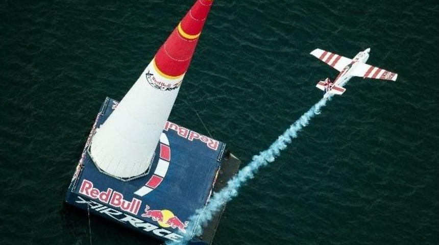 Red Bull Aır Race D&uuml;nya Şampiyonası Sezon Finali Yapıyor