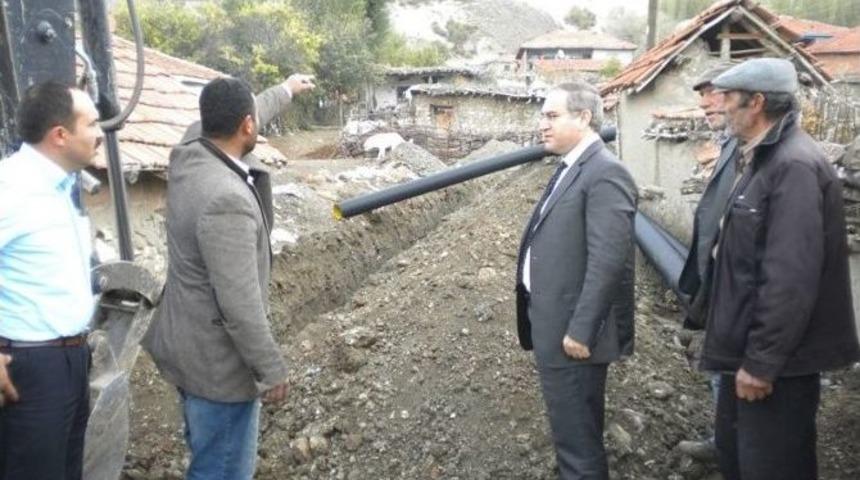 Kurbağlı K&ouml;y&uuml; Kanalizasyona Kavuşuyor