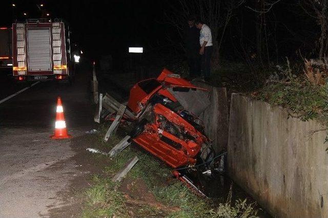 &Uuml;nye&rsquo;de Feci Kaza: 2 &Ouml;l&uuml;, 1 Yaralı 2