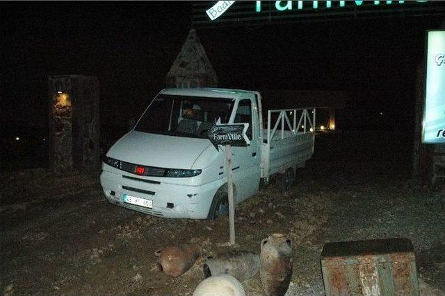 Antika Hırsızları &Ccedil;amura Battı 1