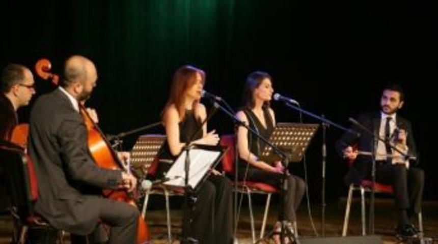 &rsquo;s&ouml;z Saz İstanbul&rsquo;dan K&uuml;&ccedil;&uuml;k&ccedil;ekmece&rsquo;de Konser