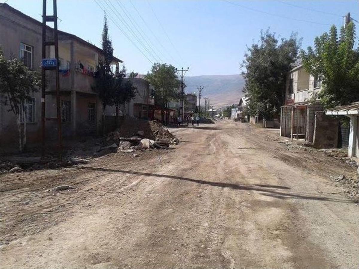 G&uuml;roymak&rsquo;ta Yol Yapım &Ccedil;alışması