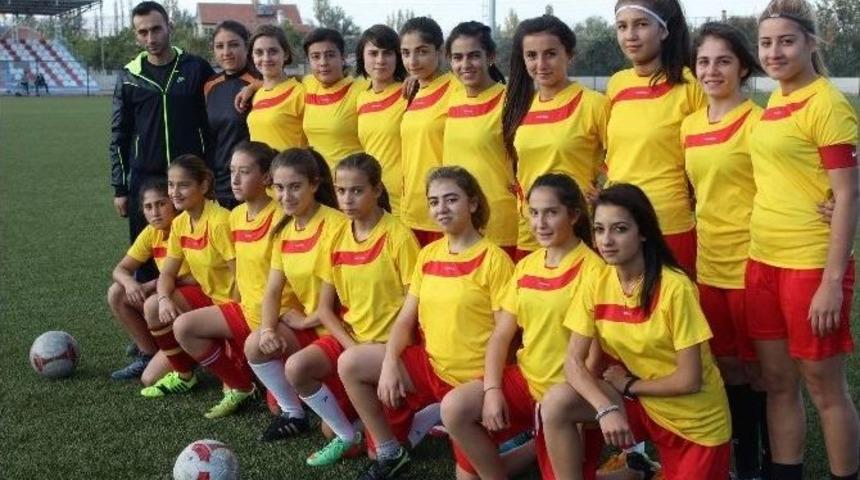 Kayseri Gen&ccedil;lerbirliği Sponsor Sıkıntısı Yaşıyor