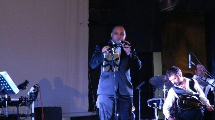 Malkara&rsquo;da Sahne Alan Evrim Kaşık&ccedil;ı Muhteşem Bir Gece Yaşattı