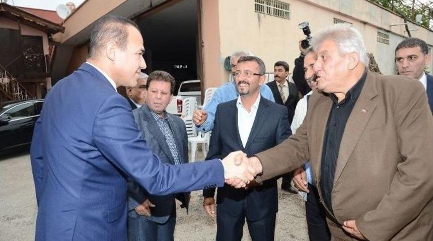 Başkan S&ouml;zl&uuml;, Hadırlı&rsquo;da Muhtarları Dinledi