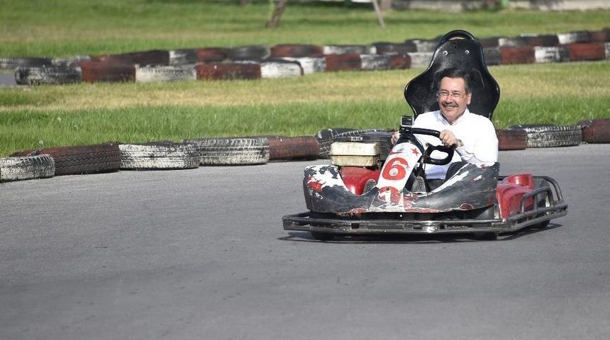 Başkan Gökçek, Mavi Göl Ve Harikalar Diyarı’nda