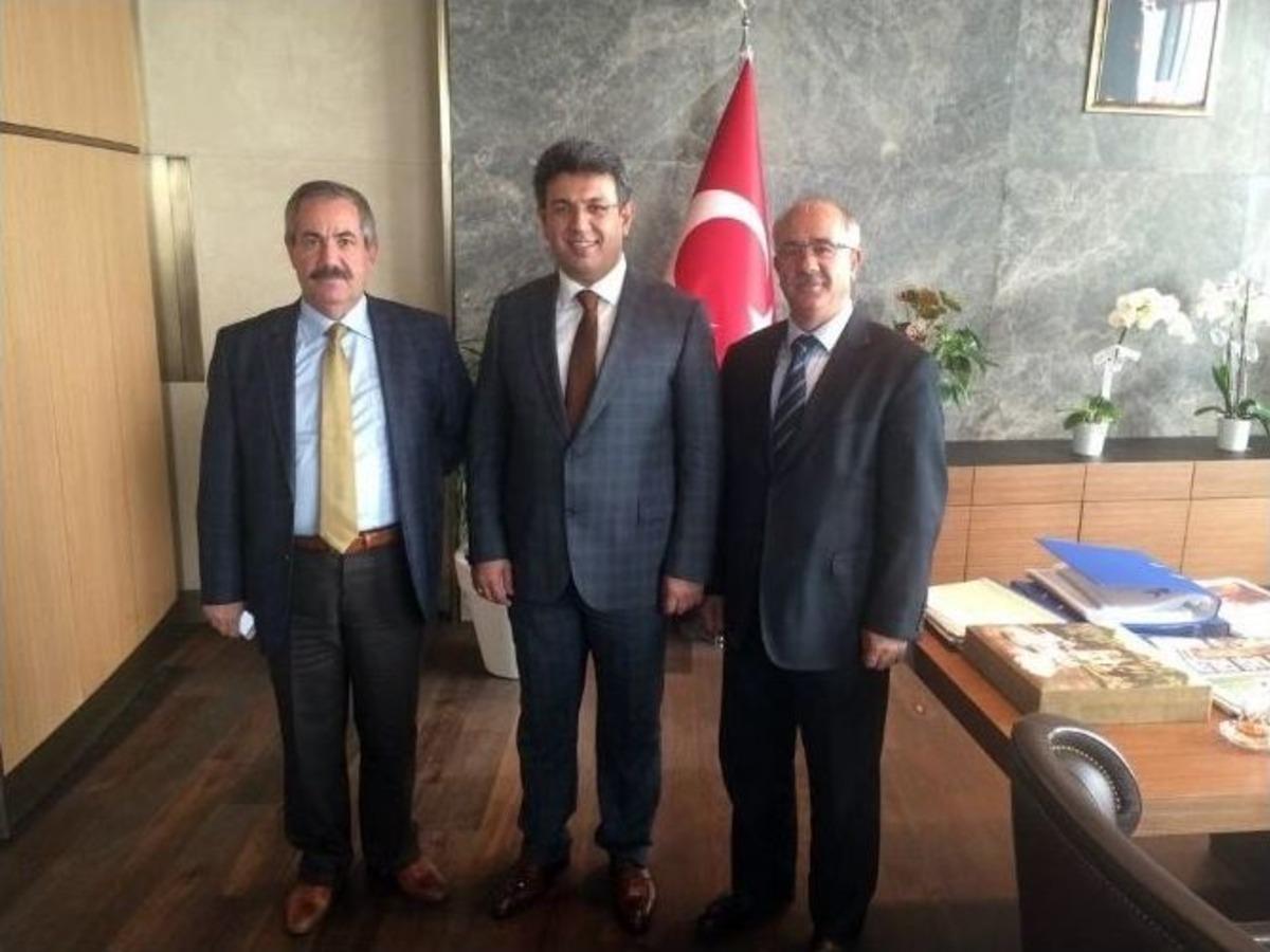 Başkan G&uuml;rsoy&rsquo;dan K&uuml;&ccedil;&uuml;k&ccedil;ekmece Belediyesi&rsquo;ne Ziyaret