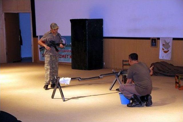 C&uuml;&rsquo;de &lsquo;sınır&rsquo; İsimli Engelsiz Sanat Oyunu Sahnelendi 1