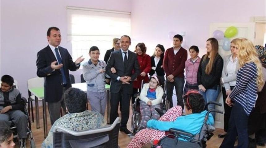 Selim Kaymakamından Engelsiz Yaşam Merkezi&rsquo;ne Anlamlı Ziyaret