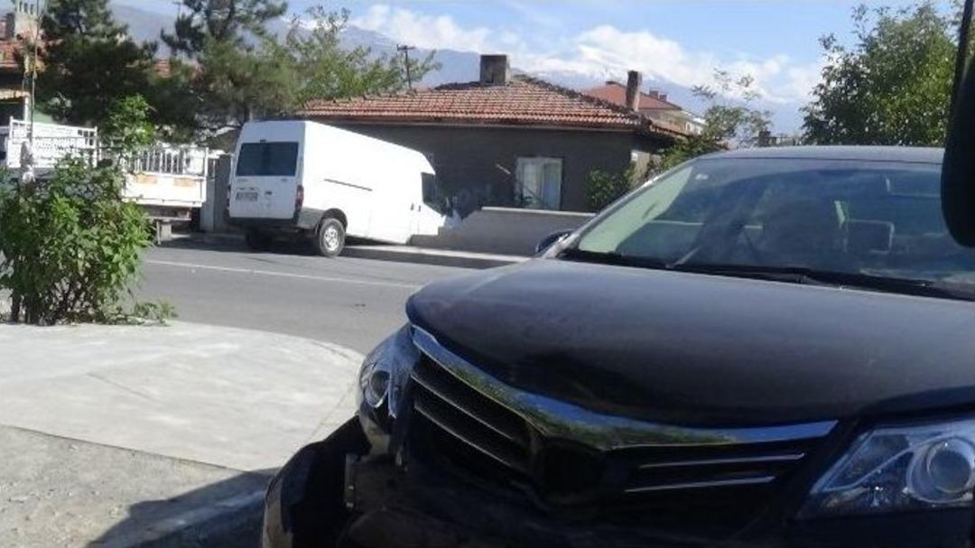 Erzincan Da Dalgın S&uuml;r&uuml;c&uuml; Dehşet Sa&ccedil;ıyordu