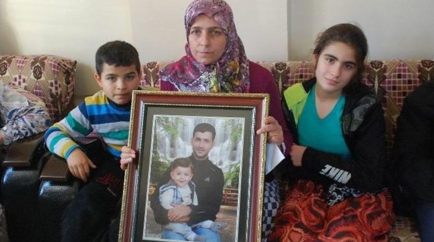 G&uuml;venlik Gerek&ccedil;esiyle Oğlunun Cenazesine Katılamadı