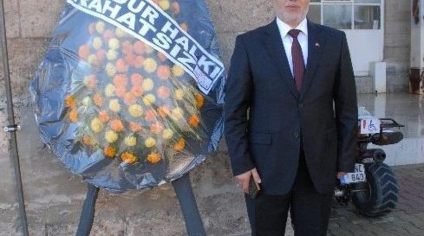 Burdur&rsquo;da &rsquo;tek&rsquo; Kişilik Protesto