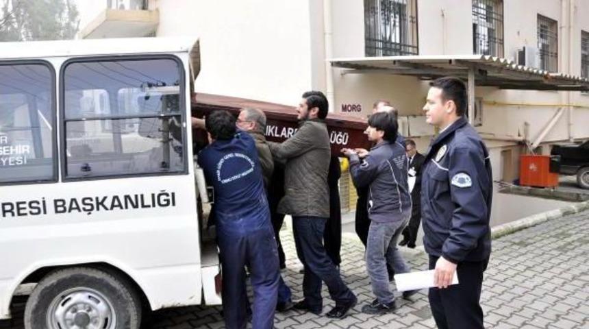 Yeni Aldığı Av T&uuml;feğiyle İntihar Etti