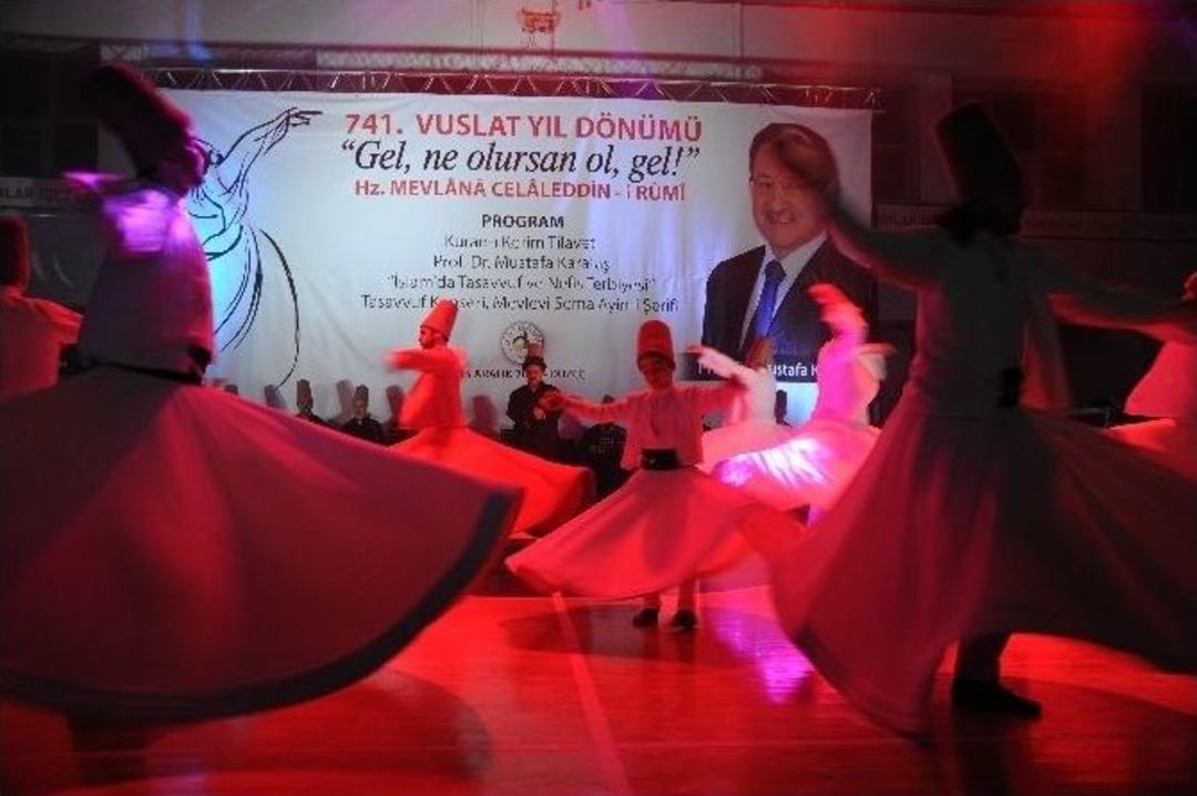 D&uuml;zce&rsquo;de Vuslat Gecesi Mustafa Karataş Sohbeti İle Yapıldı