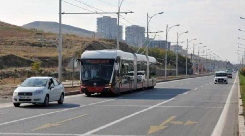 Tramb&uuml;sde Test S&uuml;r&uuml;şleri Devam Ediyor