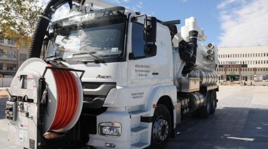 Niğde Belediyesi Yeni Vidanj&ouml;r Aldı