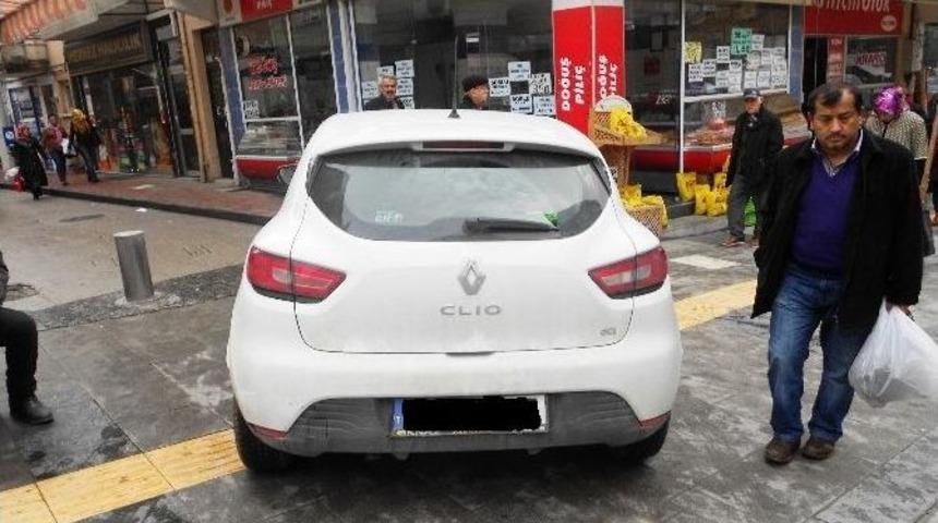 Kaldırıma Park Edenlere Ceza Yağdırıldı