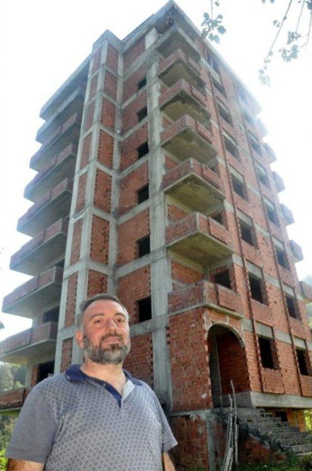 S&uuml;rmene deki O Binanın Sahibi: Bize G&ouml;re Hoş Bir Binadır 1