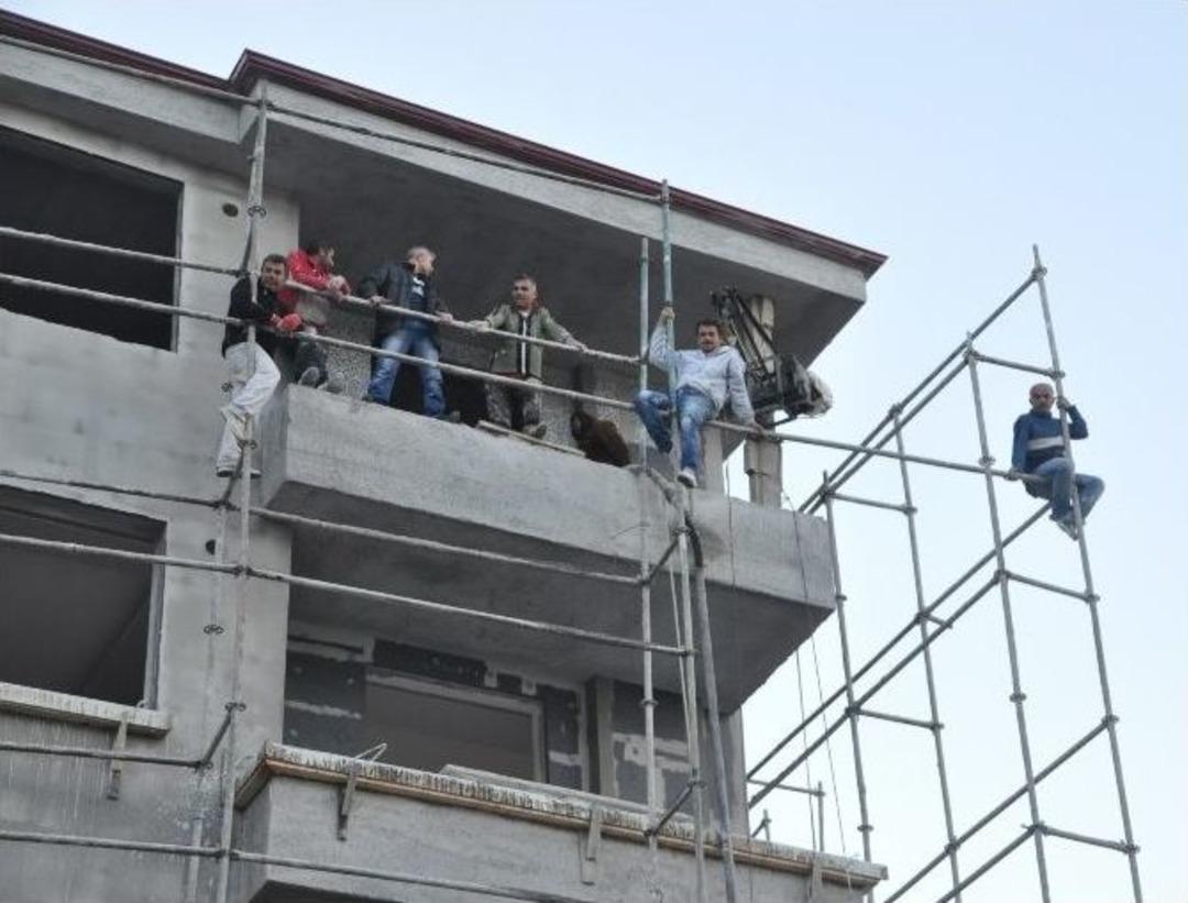 Aksaray&rsquo;da 10 Kişilik Toplu İntihar Girişimi