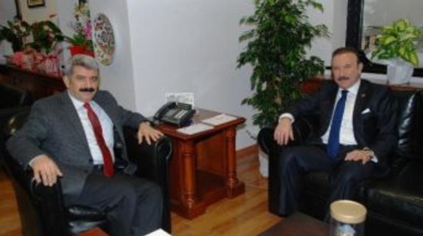 Doğan’dan Rektör Hülagu’ya Hayırlı Olsun Ziyareti