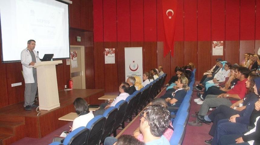 Niğde&rsquo;de &rsquo;sepsis Eğitim Paketi Sunumu, Farkındalık Ve Tanı&rsquo; Eğitimi Yapıldı