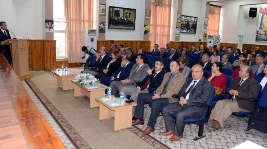 Aydın&rsquo;da Okul İdarecisi Ve &Ouml;ğretmenlere Bonzai Semineri
