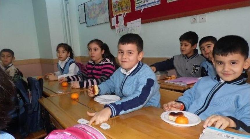 G&ouml;lbaşı İl&ccedil;esinde Yerli Malı Haftası Kutlanıyor