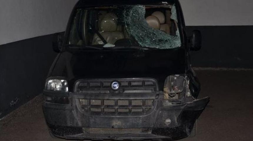 Anne Ve Oğluna &Ccedil;arparak &Ouml;l&uuml;m&uuml;ne Neden Olduğu İddia Edilen S&uuml;r&uuml;c&uuml; Yakalandı