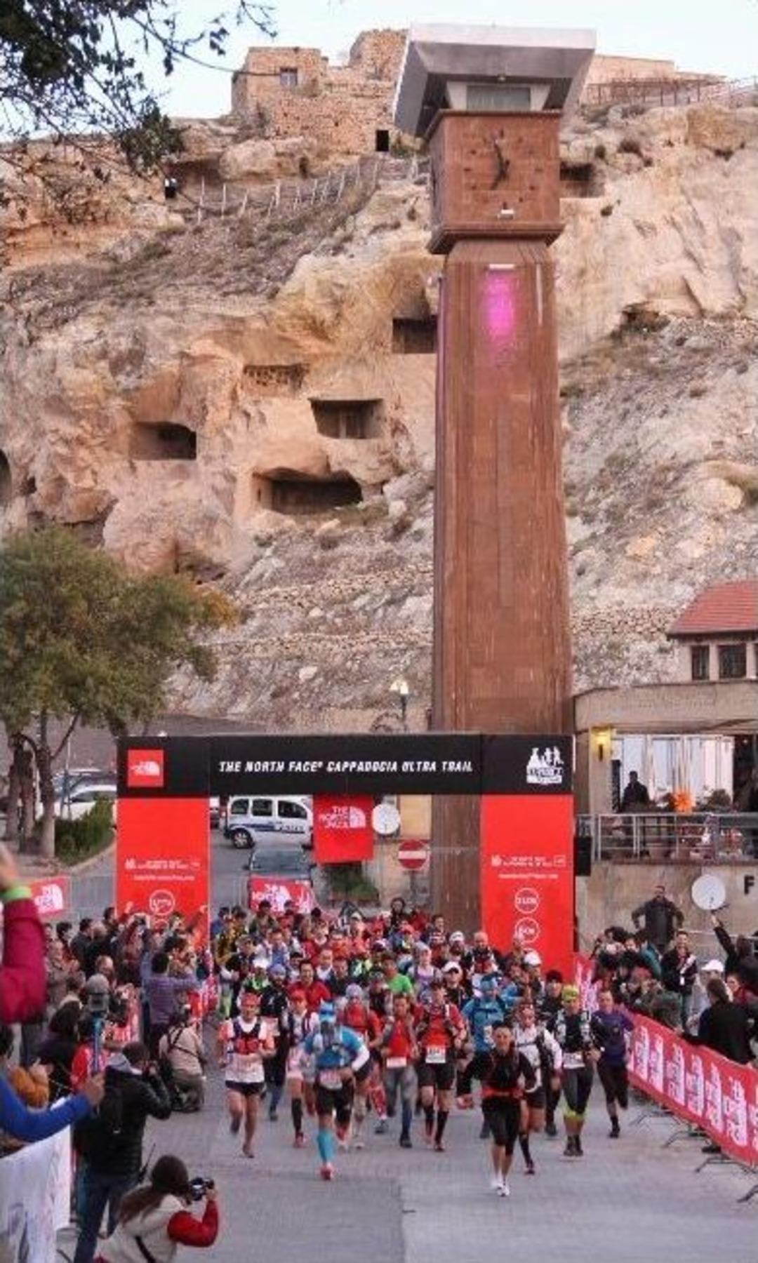 Kapadokya Ultra Trail Koşusu Start Aldı