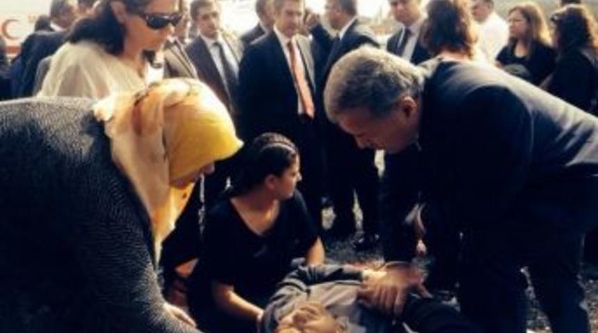 Bakan Canikli&rsquo;nin Konvoyunda Kaza: 6 Yaralı