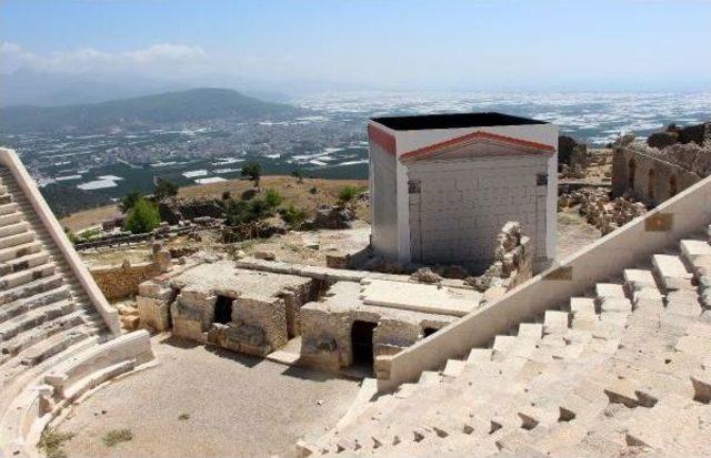Opramoas Anıtı Restorasyon Çalışmaları Revize Edildi