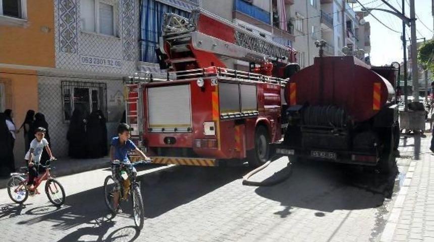 Yangın &Ccedil;ıkan &Ccedil;atı Katı K&uuml;le D&ouml;nd&uuml;