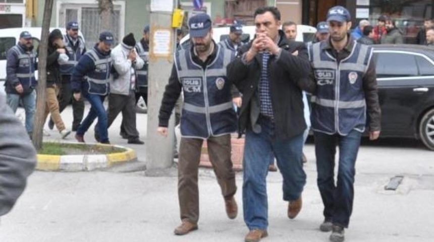 Eskişehir'de Uyuşturucu Operasyonu: 5 G&ouml;zaltı