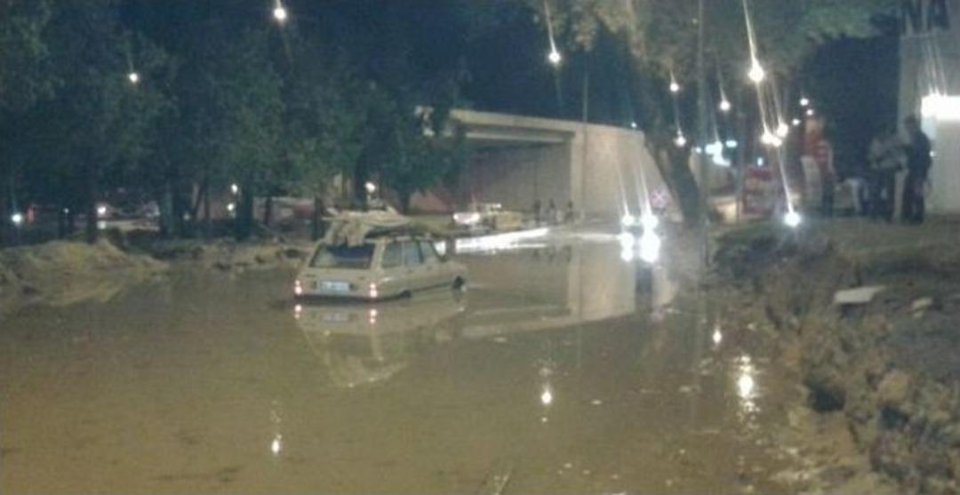 Yağmur, &Ccedil;evre Yolu Tartışmasını Yeniden Alevlendirdi