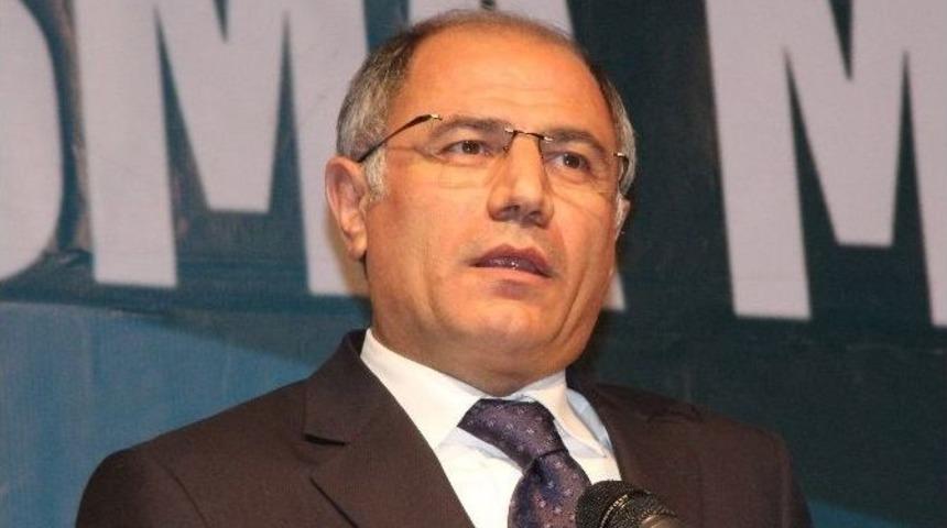 Bakan Ala, Afyonkarahisar&rsquo;da Kazada &Ouml;len &Ouml;ğrencilerin Yakınlarına Başsağlığı Diledi