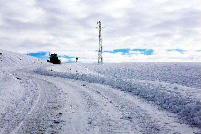 G&uuml;rpınar&rsquo;da Karla M&uuml;cadele &Ccedil;alışması 1