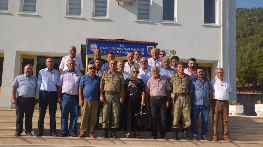 Muhtarlardan Albay &Ouml;z&rsquo;e Ziyaret