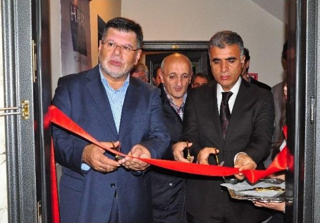 Hayat Sağlık Ve Soysal Hizmetler Vakfı Elazığ Şubesi A&ccedil;ıldı