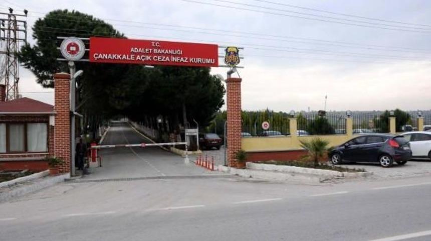 Mezarlıkta Cezaevi Firarisini Aradılar