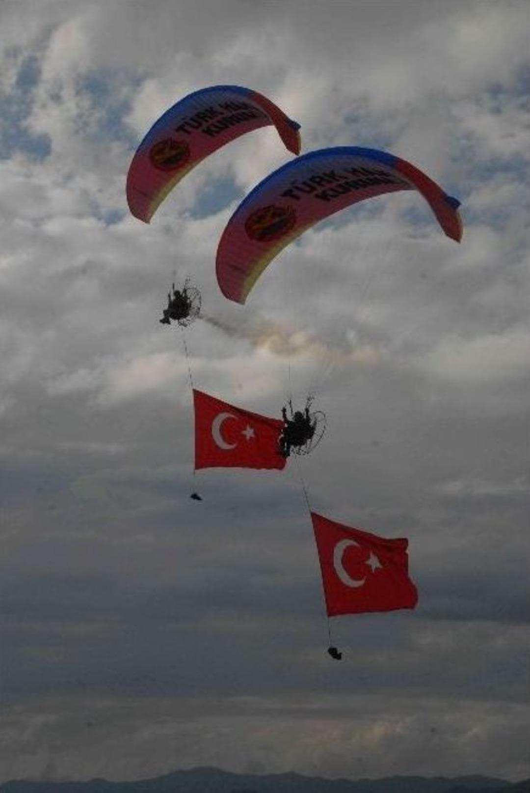 T&uuml;rk Yıldızları Fethiye&rsquo;de Nefesleri Kesti