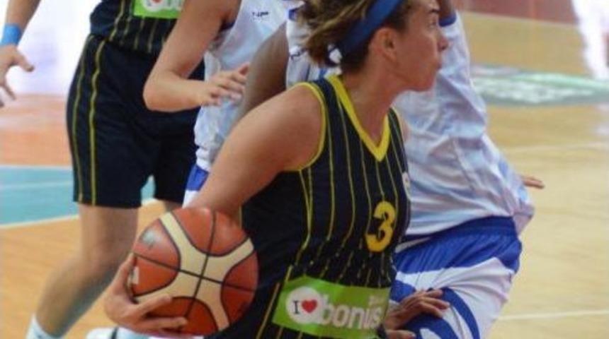 Fenerbah&ccedil;e &ndash; Bornova Becker: 73-53