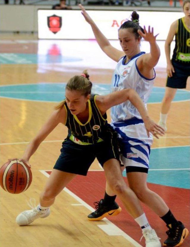 Fenerbahçe – Bornova Becker: 73-53
