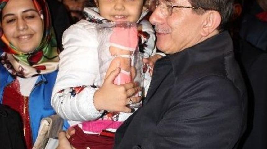 Başbakan Davutoğlu, Gül’ün Baba Ocağında