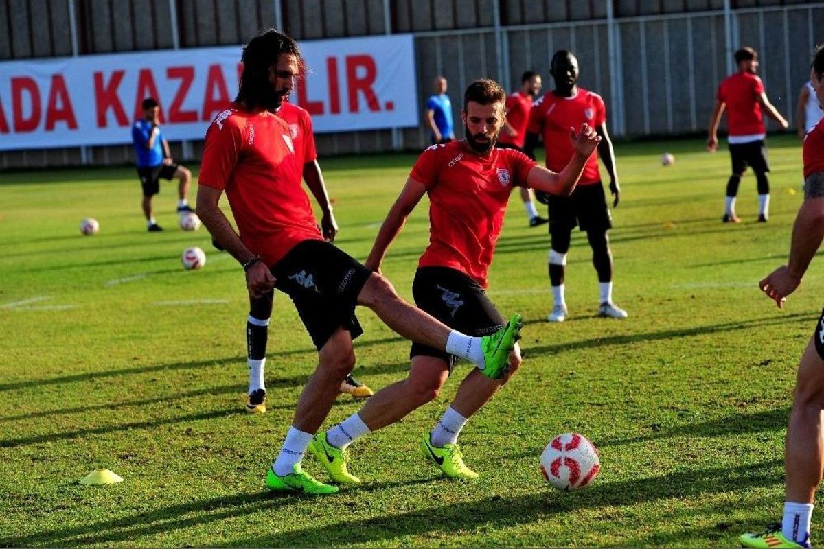 Alpay &Ouml;zalan: &ldquo;puan Kayıplarını Telafi Edecek G&uuml;&ccedil;teyiz&rdquo;