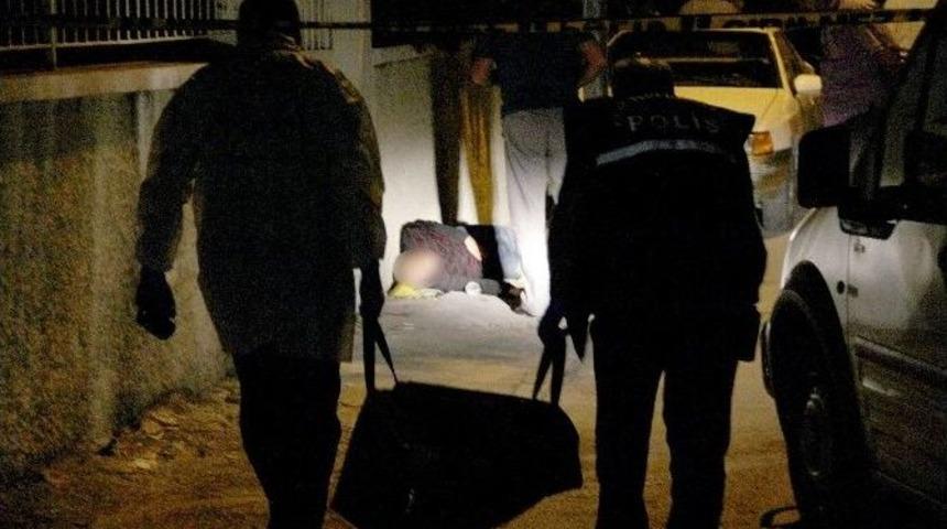 &Ouml;l&uuml;m Adana&rsquo;da "kol Geziyor"