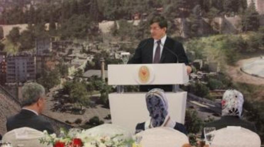Başbakan Davutoğlu,kahramanmaraş&rsquo;ta Stk Temsilcileriyle Buluştu